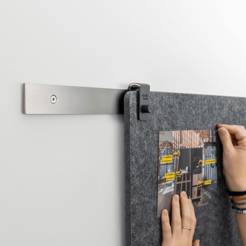 Wall Rail