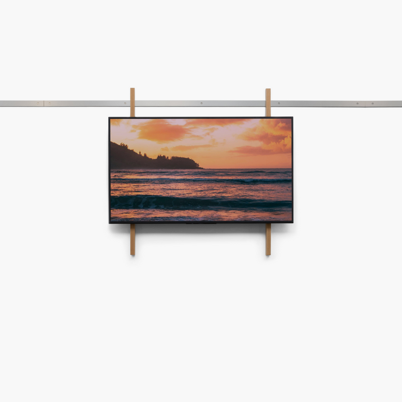Wall Rail TV-Hanger